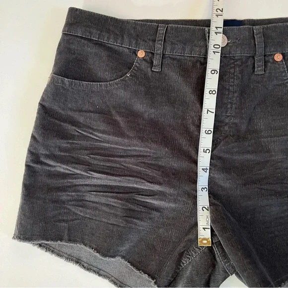 GAP Gray Corduroy Shorts Raw Hem Size 10 - Picture 12 of 13